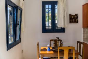 Villa Euphoria Studio in Aegina, A Marathonas Bay