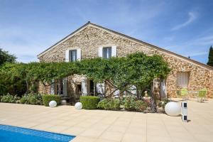 Villas Villa de 5 chambres avec piscine privee jardin clos et wifi a Uchaux : photos des chambres