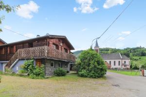 Chalets Chalet de 2 chambres avec balcon amenage et wifi a Stosswihr : photos des chambres