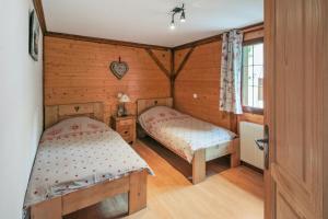 Chalets Chalet de 2 chambres avec balcon amenage et wifi a Stosswihr : photos des chambres