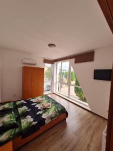 Double Room with Private External Bathroom room in Vila Nei