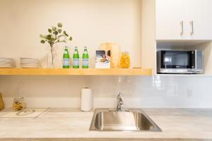 Little Italy - Trendy Little Italy 3 Bedroom Condo