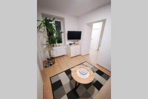 BRAND NEW place in heart of Zagreb, big terrace