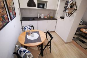 BRAND NEW place in heart of Zagreb, big terrace