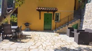 Villas Villa de 2 chambres avec piscine privee jardin clos et wifi a La Turbie : photos des chambres