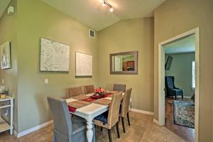 Cozy Ranch Home with Patio on St Johns River!