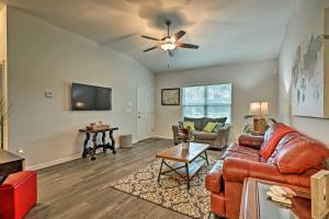 Pet-Friendly Palakta Duplex with Patio and Yard!