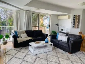 Steps From The Beach 3br Apt FREE Wifi,Pool,Parking,Apple TV - Twin Waters