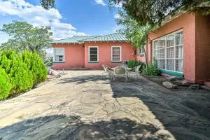 Eclectic Home Walk to Town and Bath District! - Mimbres