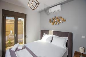 Théa boutique villas sivota II