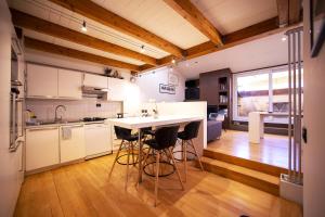 GeTheKey Borgo Terrace Apartment