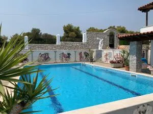 Villa Desiree - Bouzéïka