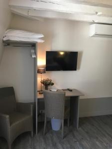 Hotels Hotel L'Adresse : photos des chambres