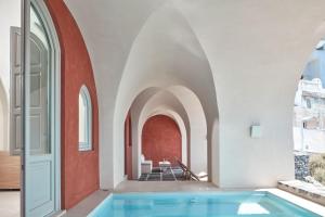 Terra Suite with Private Plunge Pool and Caldera View room in Villa Bordeaux