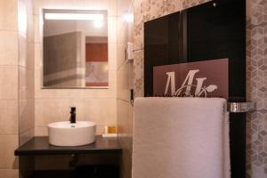 Hotels Les Jardins de Josephine - Le Manoir : Chambre Double Standard