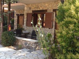 Georgios V Chalet Kalavrita