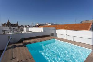 Private & Pool Goyeneta Sevilla Urban Apartment