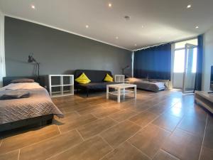 Duisburg von oben 3,5 Zimmer 8.OG frisch saniert