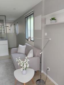 Appartements Charmant Studio sur cour a Saint-rambert LYON 9e : photos des chambres