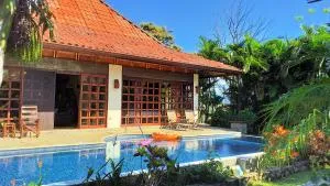 Tropical Balinese Villa Atenas - Escobal