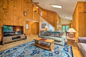 Spacious Dover Home with Sauna Less Than 5 Miles to Ski!