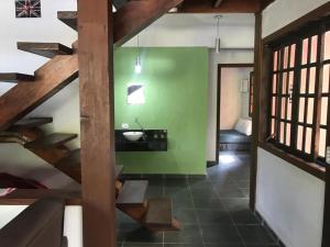 Casa de praia com piscina e clima de montanha