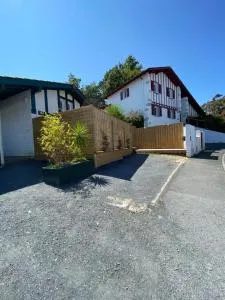 Campagne et océan - Ibarron