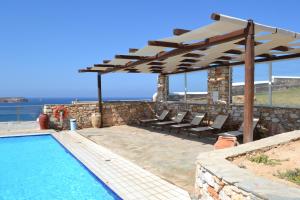 Irenes View Apartments Paros Greece