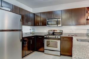 National at Clarendon