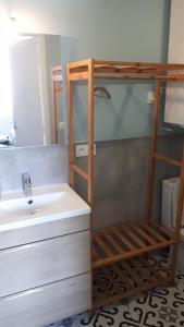 Appartements le Chartreuse / Rent4night Grenoble : photos des chambres