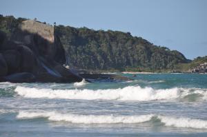 Apartamentos Bombinhas - 140 metros da Praia