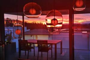 Luxusloft mit warmem Outdoor Whirlpool