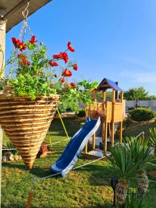 Spacious villa for 10 with a big private pool