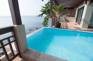 Penn Sunset Villa 10 with Shared Pool