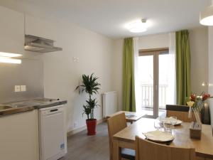 Appartements Appartement Brides-les-Bains, 2 pieces, 4 personnes - FR-1-512-61 : photos des chambres