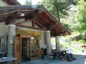 À l'Hostellerie Du Paradis - Maisonasse