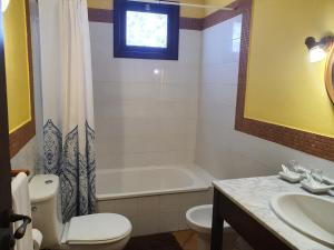 Hotel Rural La Raya 1866