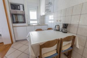 APARTMENTs MARIJA SENJ