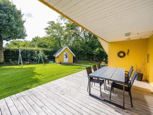 6 person holiday home in Hemmet