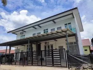 Kayangan Inn - Kampong Banggol Kulim