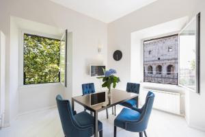 Apartment room in Amazing Colosseo