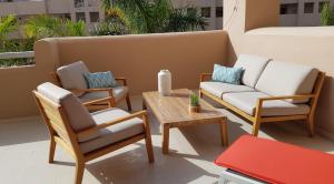 NEW Luxury Apartment 32 m2 Terrace in the Sun Pool View