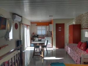 Hermoso loft con balcón y terraza