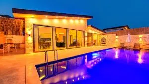 Villa Selim - 1 Bed Honeymoon Villa with jacuzzi in Kalkan - Karadere