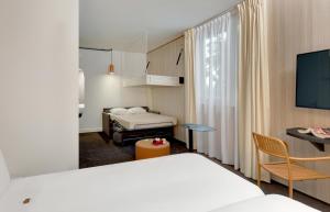 Hotels Kyriad Clermont-Ferrand-Sud - La Pardieu : Chambre Familiale 5 Personnes