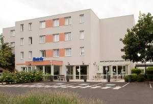 Hotels Kyriad Clermont-Ferrand-Sud - La Pardieu : photos des chambres