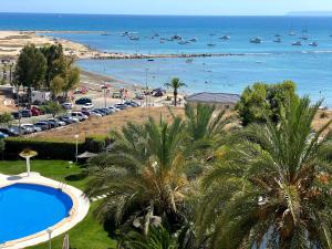 14 Bahía Playa Almadraba