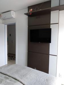 NORTH PARADISE 309- Duplex