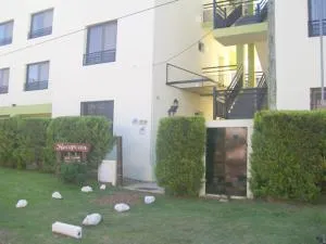 Pinares de Colon - 阿尔米隆温泉