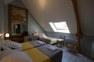 B&B / Chambres d'hotes Manoir d'Hermos : Chambre Triple Supérieure